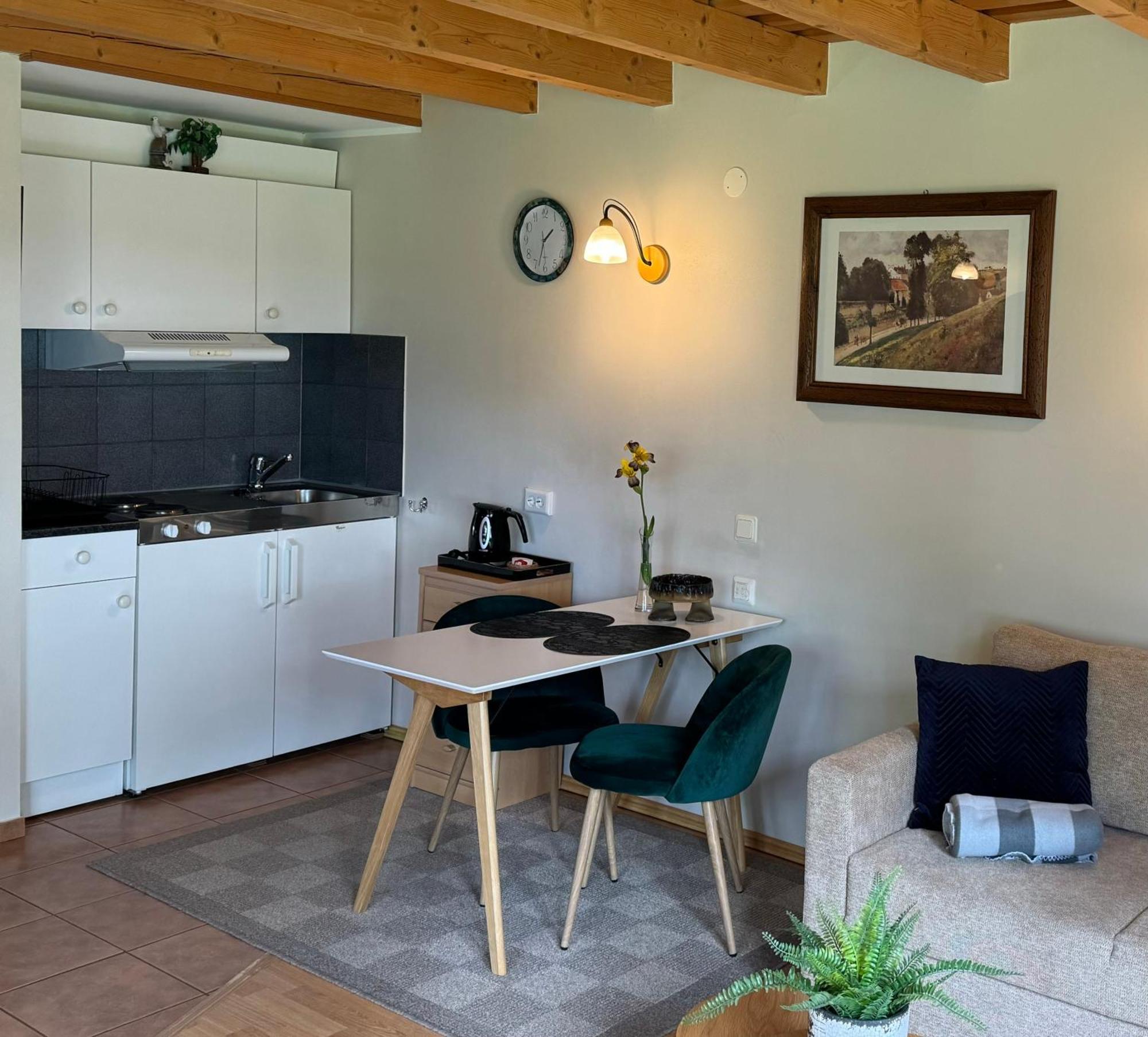 Kaesmu Merekalda Apartments - Adults Only Δωμάτιο φωτογραφία