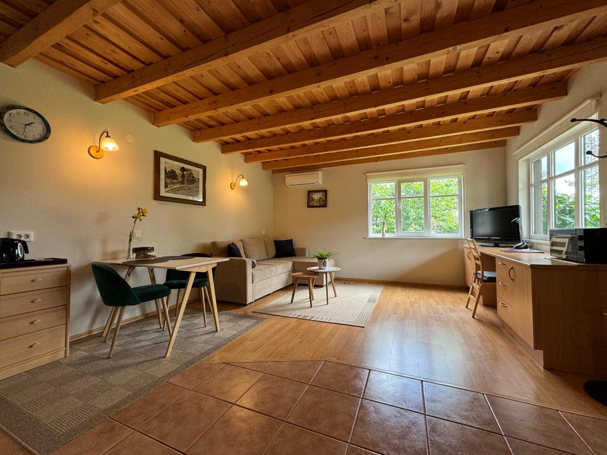 Kaesmu Merekalda Apartments - Adults Only Εξωτερικό φωτογραφία